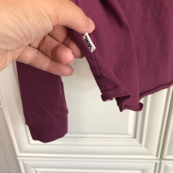 NWT Vans burgundy crop t-shirt l/s - Picture 8 of 11